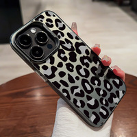 Étui de protection arrière tendance en PC avec motif rayé pour iPhone 17 Pro Max