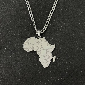 Collar con colgante de mapa de África de alta calidad, estilo Hip-Hop, acero inoxidable con chapado en oro para mujeres y hombres - Product Image 3