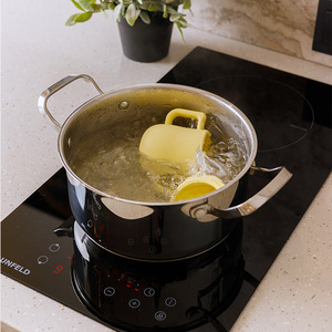 Gobelet d'apprentissage pour bébé en silicone de qualité alimentaire sans BPA, bouteille d'eau anti-fuite pour nourrissons et tout-petits, ODM OEM - Product Image 4