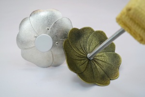 Premium Fire Palm Torches with Lotus Base for Dynamic Fire Performers Durable Stylish Fire <strong>Dance</strong> <strong>Equipment</strong> - Product Image 5