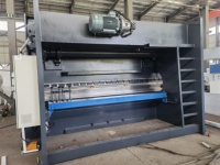 Presse plieuse hydraulique CNC entièrement automatique synchronisée SANXIN 110T3200 pour acier au carbone, contrôleur DA53T, table de travail de 3000 mm