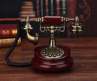 Anciennes clés de téléphone européen antique, téléphone fixe rétro créatif fixe