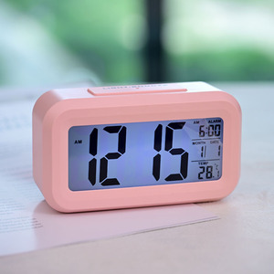 VENTE FLASH  Horloge numérique avec affichage LCD, fonction snooze, horloge électronique, veilleuse à capteur, horloge de bureau - Product Image 2