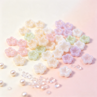 Accessoires pour ongles Macaron Hollow Star, petits charms en résine en forme d'étoile, décorations florales aux couleurs pastel pour salon de manucure