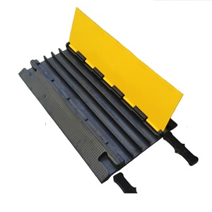 ยางชะลอความเร็วสำหรับถนน 4 ช่อง ยางกั้นสายเคเบิล ขายส่งจากโรงงาน - Product Image 1