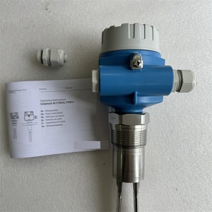 สวิตช์ตรวจจับระดับฝุ่น E+H FTM50-AGG2A4A32AA สำหรับระบบแจ้งเตือนวัสดุสูงต่ำแบบอินเตอร์ล็อค - Product Image 1