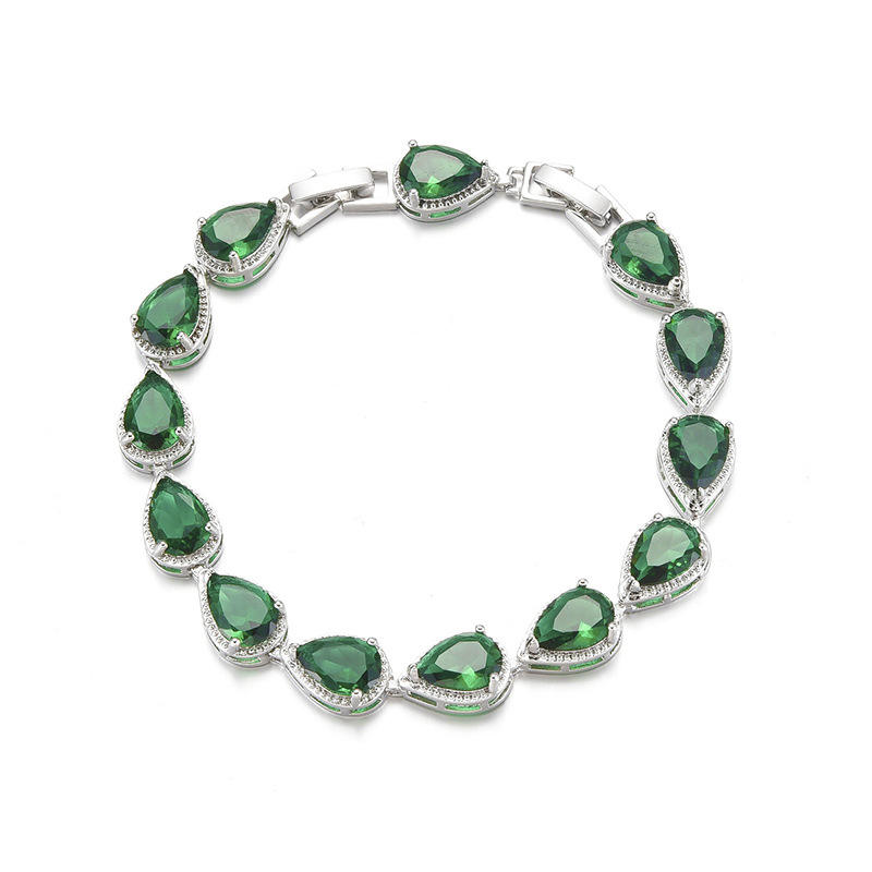 สีเขียว