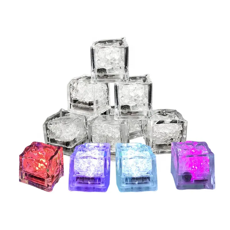 Mini Led Feestverlichting Vierkante Kleur Veranderende Ijsblokjes Glow In The Dark Led Light Up Ice Cube Voor Trouwbars Drankjes Decoratie