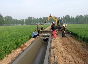 Hydraulische Graben auskleidung maschine Selbst fahrende U-förmige Rillen form maschine - Product Image 6