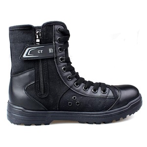 Bottes de combat montantes Jigao pour hommes et femmes, en cuir isolant, patchwork, à talon bas, noires, pour la sécurité et les activités de plein air - Product Image 2