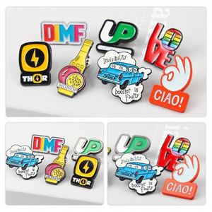 Al por mayor: Pins metálicos con logo, insignias, broches, pins de esmalte duro y blando, y pins de solapa decorativos para ropa - Product Image 4