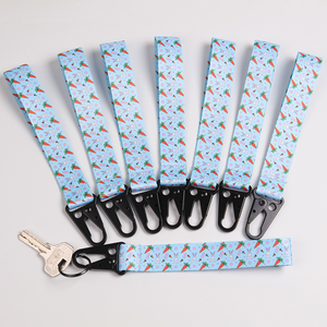 Top vente sur lanière à boucle en métal 2.5x30cm <span class=keywords><strong>cordon</strong></span> en polyester <span class=keywords><strong>clé</strong></span> <span class=keywords><strong>accrocher</strong></span> corde macramé <span class=keywords><strong>cordon</strong></span> 4mm <span class=keywords><strong>cordon</strong></span> en macramé en gros - Product Image 3