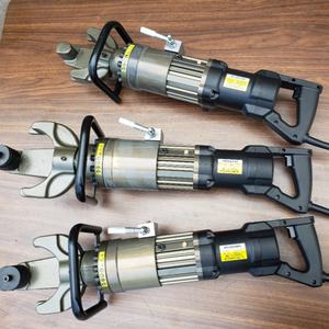 Outil de cintrage de barres <span class=keywords><strong>d</strong></span>'armature à main légère 90 °/135 °/180 ° Angle équipement de cintrage réglable - Product Image 3