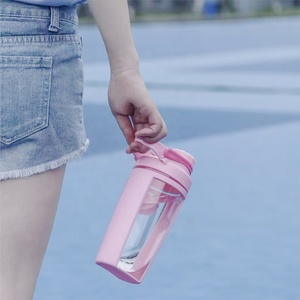 Bán Buôn 16 Oz Biểu Tượng Tùy Chỉnh Màu Sắc BPA Miễn Phí Nhựa Tập Thể Dục Phòng Tập Thể Dục Shakers Chai Protein <span class=keywords><strong>Shaker</strong></span> Với Vít Nắp - Product Image 6
