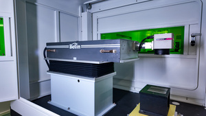 ليزر بيكوثانية بالأشعة تحت الحمراء للتركيز، موفر للطاقة، يتميز بخصائص ملونة لآلة النقش بالليزر الملون - Product Image 6