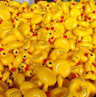 Porte-gobelet gonflable en PVC jaune conception de canard pour piscine plage sable jouets impression de Logo personnalisable pour tasses à thé au lait Cola