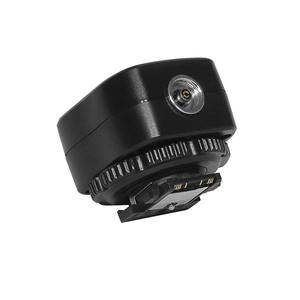 Adaptateur de griffe porte-accessoire Pixel TF-334 pour Sony A7S A7R3 <span class=keywords><strong>A7R5</strong></span> <span class=keywords><strong>A7M4</strong></span> A6300 A6700 – Convertit vers flash Canon Nikon Yongnuo Speedlite - Product Image 5