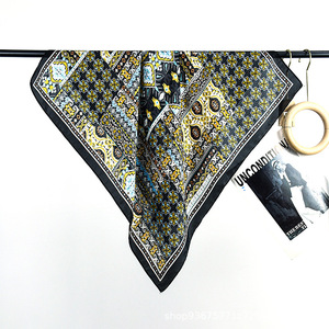 Wholesale Custom Logo Brand Designer 70*70 Digital Printing Floral Square Satin <strong>Silk</strong> <strong>Scarf</strong> <strong>Women</strong> Spring Stylish Luxury High - Product Image 3