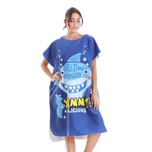 YIER Padrão Personalizado secagem rápida adultos com capuz surf poncho mudar roupão praia surf poncho toalha