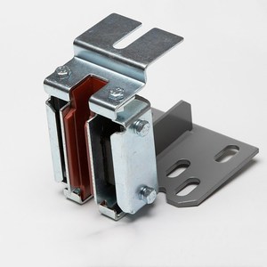 Zapatas de Guía para Elevador ThyssenKrupp 120x10, Revestimiento de Polímero, Riel Principal y Auxiliar - Product Image 2