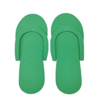 Vente en gros de tongs de pédicure jetables légères et colorées unisexes Eva pantoufles en mousse pour salon de beauté des ongles