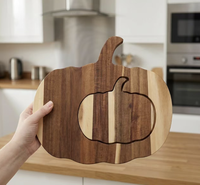 Bandeja para servir de calabaza hecha a mano, de madera maciza de acacia con vetas a rayas de dos tonos, juego de tabla de quesos, regalo para entretenimiento festivo