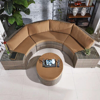 Ensemble de mobilier d'extérieur sur mesure pour villa, canapé de jardin en rotin et table basse, combinaison pour hôtel, ensemble de canapés incurvés pour patio