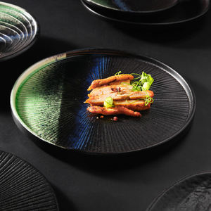 Platos Redondos <span class=keywords><strong>de</strong></span> Cerámica con Degradados Negros, Plato Elevado <span class=keywords><strong>Especial</strong></span> para Chef, Platos para Filetes, Platos Principales, Platos <span class=keywords><strong>de</strong></span> <span class=keywords><strong>Cena</strong></span> con Temática Occidental - Product Image 1