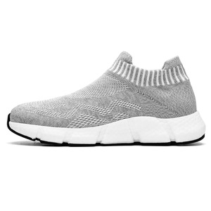Venta al por mayor <span class=keywords><strong>Flying</strong></span> Weaving <span class=keywords><strong>Dick</strong></span> Sole zapatillas antideslizantes de moda cómodos zapatos casuales transpirables para invierno primavera Running - Product Image 3