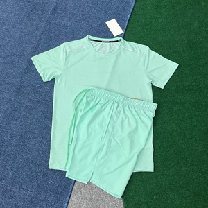 Ensemble de <span class=keywords><strong>t</strong></span>-<span class=keywords><strong>shirt</strong></span> et short de sport pour homme, polyester respirant, entraînement de gym, course à pied, fitness, survêtement d'é<span class=keywords><strong>t</strong></span>é, maillot de <span class=keywords><strong>foot</strong></span> - Product Image 3