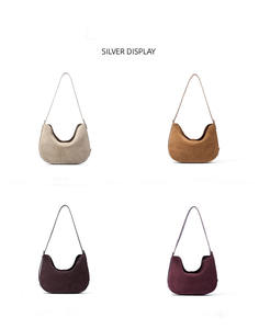 Sac bandoulière rétro en cuir véritable mat pour femme avec fermeture éclair, style élégant à porter à l'épaule ou sous le bras - Product Image 4