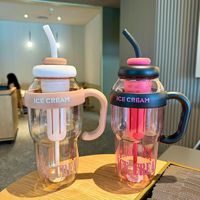 Bouteille d'eau en plastique mignonne avec paille, grande capacité, portable, avec sangle, bouteille de sport, tasse tendance