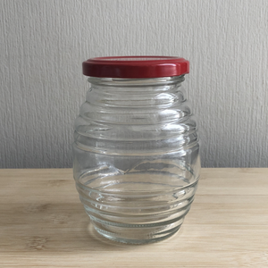 Piccolo Contenitore Magnetico Rotondo da 100 ml per Spezie, Barattolo in Vetro per Salsa con Tappo in Metallo Argentato per Miele, Marmellata e Conserve - Product Image 5