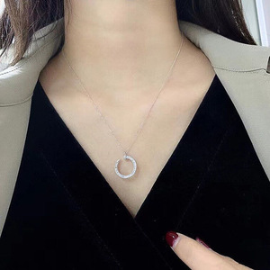 Collar con Colgante de Uña Creativo para Mujer, Cadena Minimalista y Elegante para la Clavícula - Product Image 6