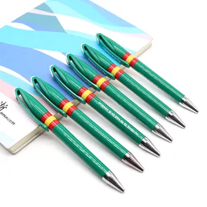कस्टम डिजाइन के साथ चैती रंग प्लास्टिक ballpoint कलम 2 के छल्ले के लिए स्पेन देश के फ्लैग-व्यक्तिगत स्याही बॉल पेन
