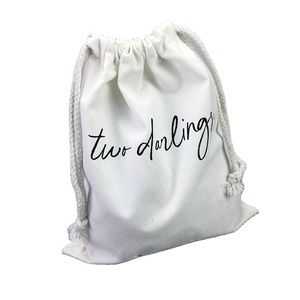 Sac à linge en toile de coton naturel personnalisé et portable avec cordon de serrage pour hôtels – Offre Spéciale - Product Image 1