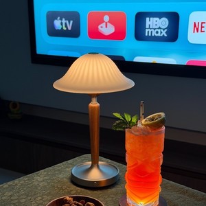 Lámpara de Mesa de Vidrio Estilo Vintage Francés, E26 LED 220V, Cuidado de la Vista, Lámpara Decorativa para Dormitorio y Sala de Estar, Control con Interruptor - Product Image 4