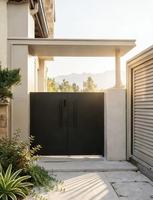 Op maat gemaakte schuifbare handmatige anti-diefstal poort van aluminiumlegering met modern design voor villa's