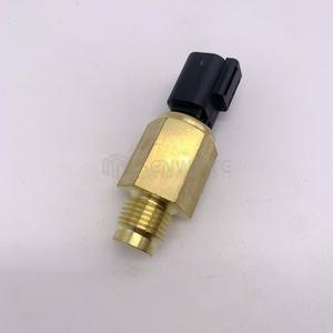 Capteur de température Senwitt 385720510 à connexion rapide pour moteur diesel Perkins d'excavatrice - Product Image 3