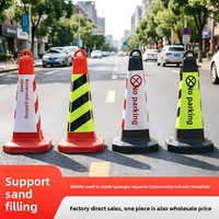 Cône de signalisation routière réfléchissant en plastique PE, interdiction de stationnement, cône carré pouvant être rempli de sable, modèle grand/petit, poteau de stationnement sans avertissement
