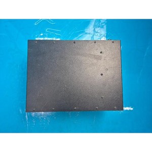 Générateur de puissance micro-ondes AMAT MW-5002 MW-5002-00, utilisé tel quel, pièces d'équipement semi-conducteur d'occasion - Product Image 1