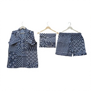 Ensemble de pyjama élégant et doux 100 % coton pour femme, léger, ultra-doux, respirant, avec fermeture à cordon sur le devant, séchage rapide - Product Image 1