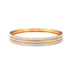 Brazalete Geométrico Clásico de Moda, Acero Inoxidable 316L, Chapado en Oro PVD con Incrustaciones de Cristal para Mujer - Product Image 3