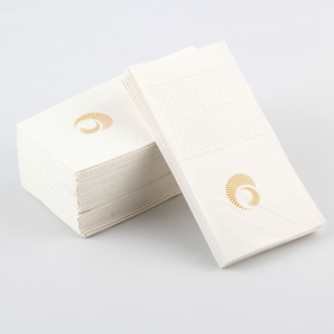 Serbet sekali pakai putih 3 lapis ramah lingkungan dari bubur kayu, 8 lipatan, dengan kemasan untuk restoran, pernikahan, dan katering - Product Image 3