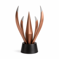 Trophée en métal Thistle, motif feuilles de gazon arqué en cuivre, logo personnalisé, trophée de récompense, cylindre noir mat, cadeaux de bienvenue