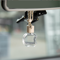 Offre Spéciale pomme forme arôme voiture diffuseur arôme bouteille suspendue 10 ml