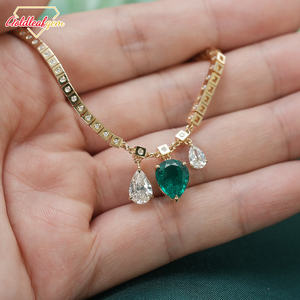 Collier pendentif personnalisé en or jaune 14 carats, forme poire, diamant de laboratoire DEF VVS, chaîne classique à maillons, fiançailles, mariage, fête - Product Image 2