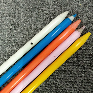 Arbre de flèche en fibre de verre coloré 32 "avec trou croisé et conique - Product Image 6