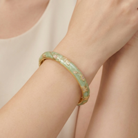 Brazalete de Joyería de Moda con Diseño Exclusivo Personalizado de la Serie Primavera, Chapado en Oro, con Patrón Floral Botánico Esmaltado en Cloisonné