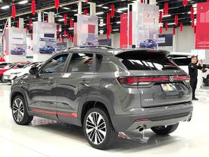 Véhicule d'<span class=keywords><strong>occasion</strong></span> en gros : Changan CS35 PLUS 1.4T DCT Automatique SUV 2021 2022 2023 Prêt à être expédié - Product Image 5